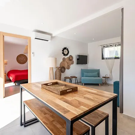 Vakantiehuis U Veniqui 2 - Piscine Privee